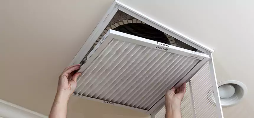 Robust Commercial Air Duct Cleaning in Milwaukee