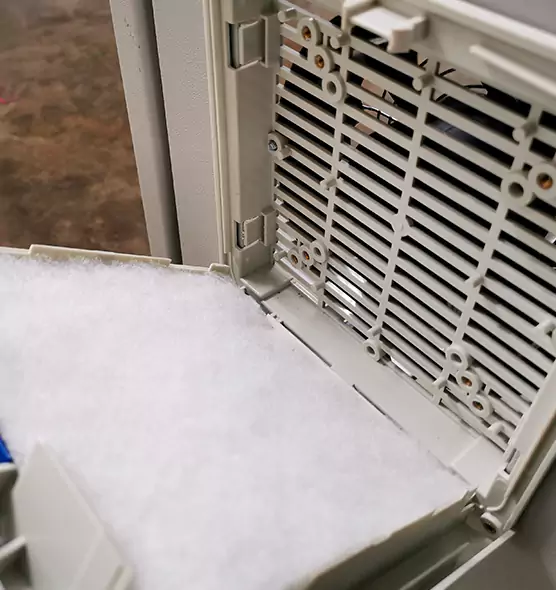 Professional Dryer Vent Mold Cleaning in Milwaukee, WI